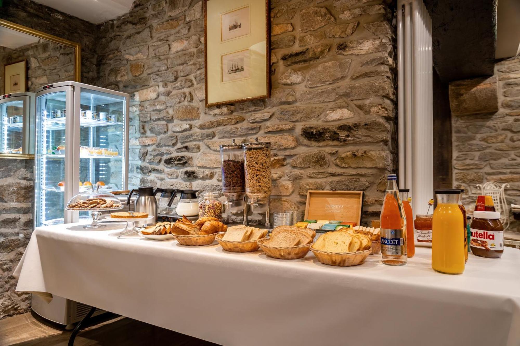 Hotel Elizabeth - Intra Muros Saint-Malo Bagian luar foto